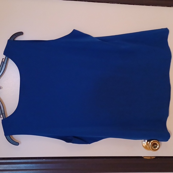 Dressbarn sparkly tank - Picture 2 of 6